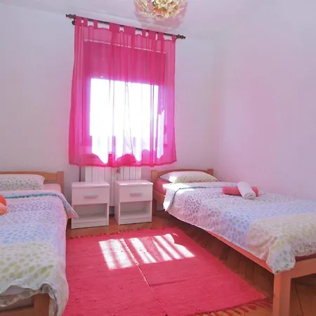 Fuer 6 Personen Ca 100 Qm In Galizana, Istrien Istrische Riviera Apartment
